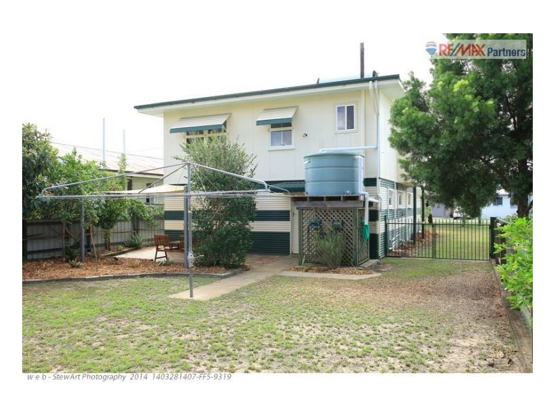 19 Ocean Street, Torquay QLD 4655