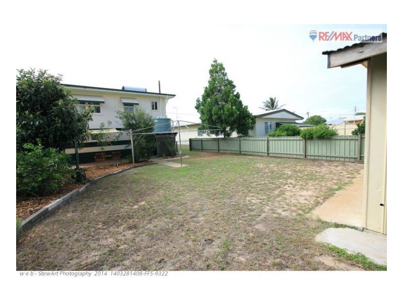 19 Ocean Street, Torquay QLD 4655