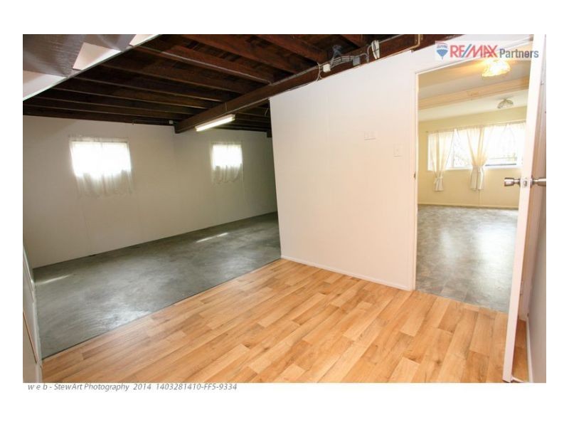 19 Ocean Street, Torquay QLD 4655