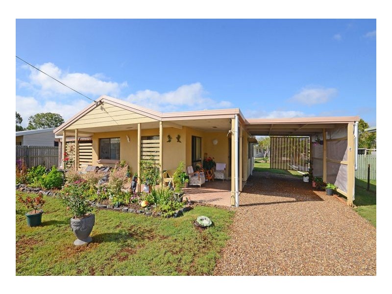19 White Street, Point Vernon QLD 4655