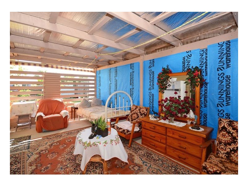 19 White Street, Point Vernon QLD 4655