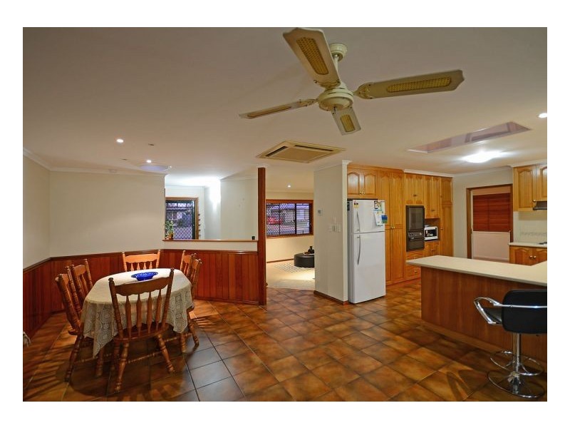 4 Bergin Court, Torquay QLD 4655