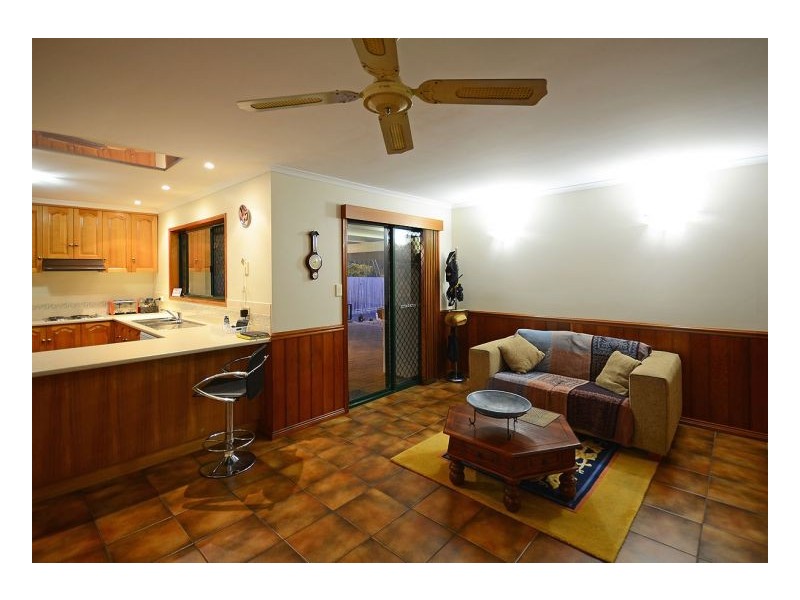 4 Bergin Court, Torquay QLD 4655