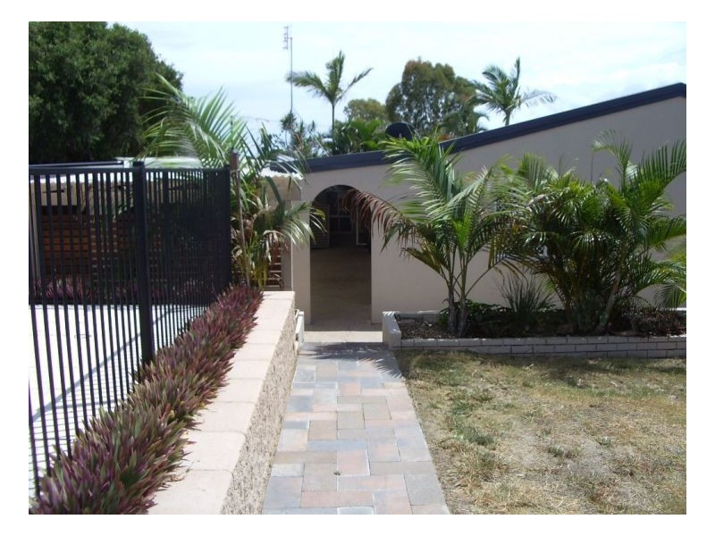 23 Bruce Street, Torquay QLD 4655