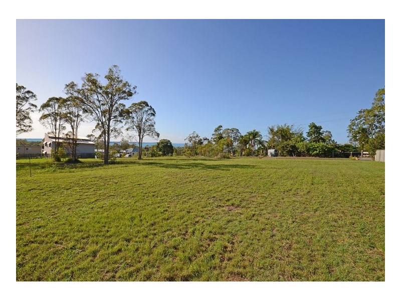 105 Pacific Drive, Booral QLD 4655