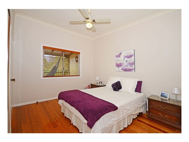 17 Windsor Way, Urraween QLD 4655