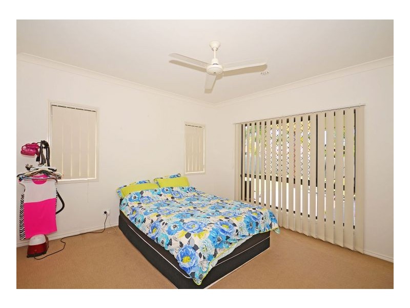 13 Pembridge Cct, Urraween QLD 4655