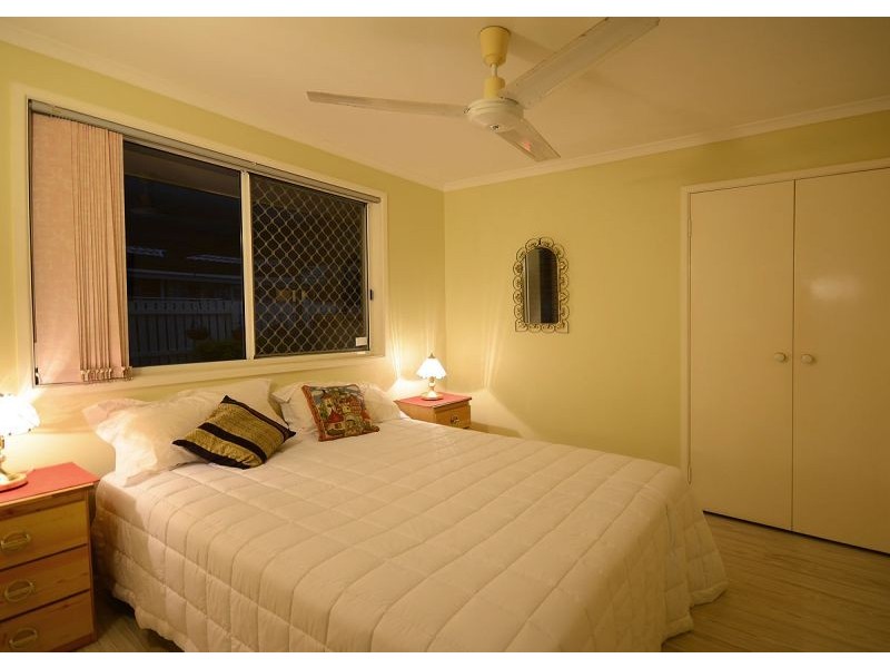 6 Bergin Court, Torquay QLD 4655