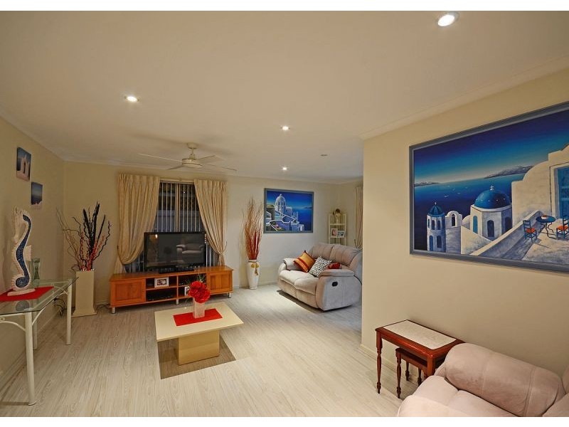 6 Bergin Court, Torquay QLD 4655