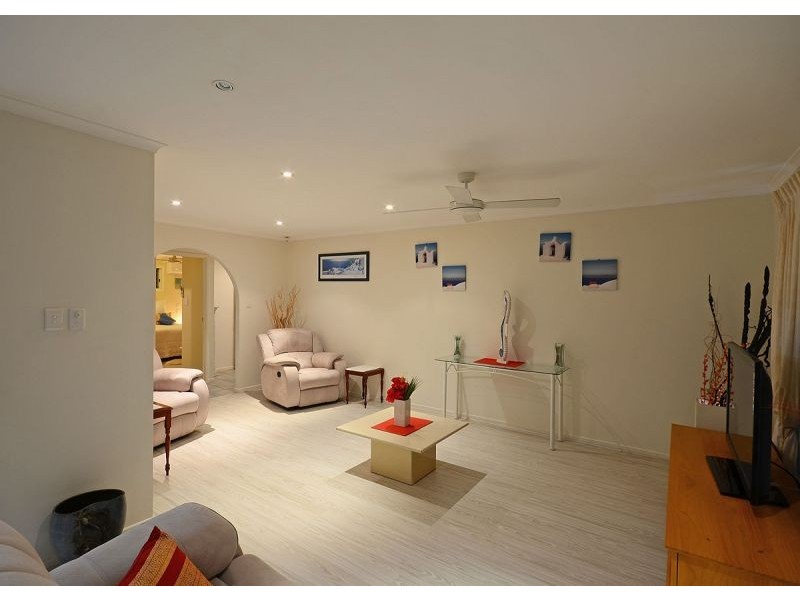 6 Bergin Court, Torquay QLD 4655