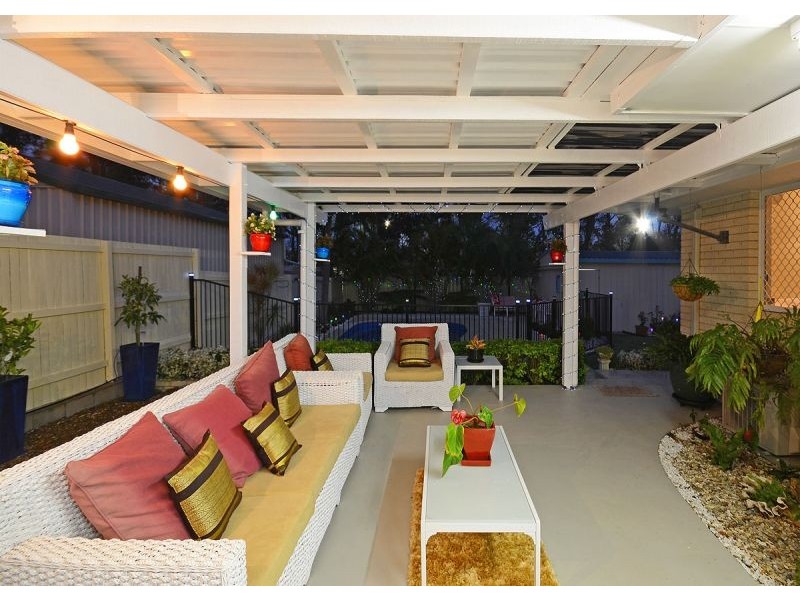 6 Bergin Court, Torquay QLD 4655