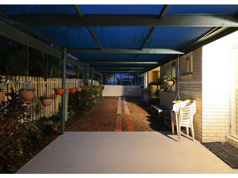 6 Bergin Court, Torquay QLD 4655