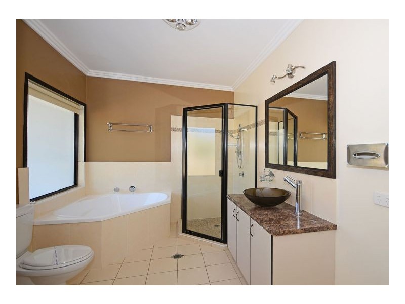 15 Highview Drive, Craignish QLD 4655