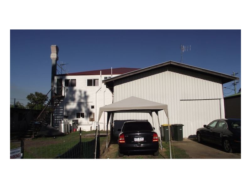 73 William Street, Howard QLD 4659