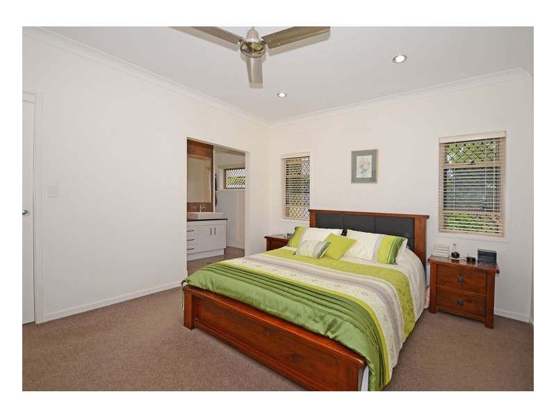 26 Parraweena Court, Point Vernon QLD 4655