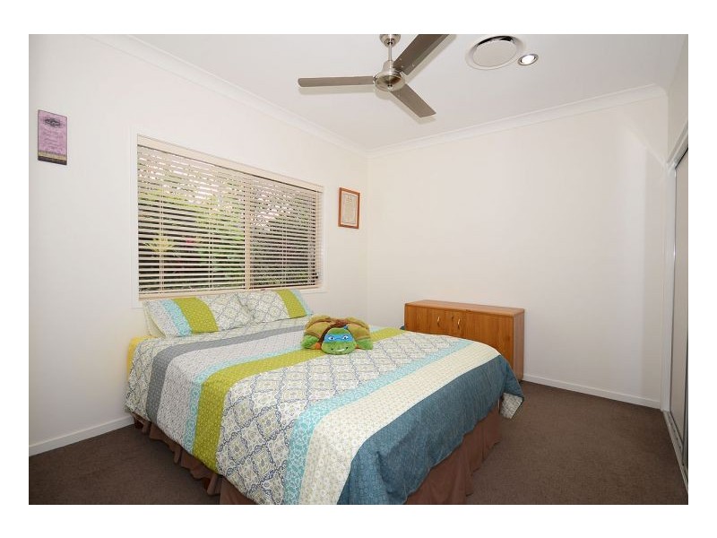26 Parraweena Court, Point Vernon QLD 4655