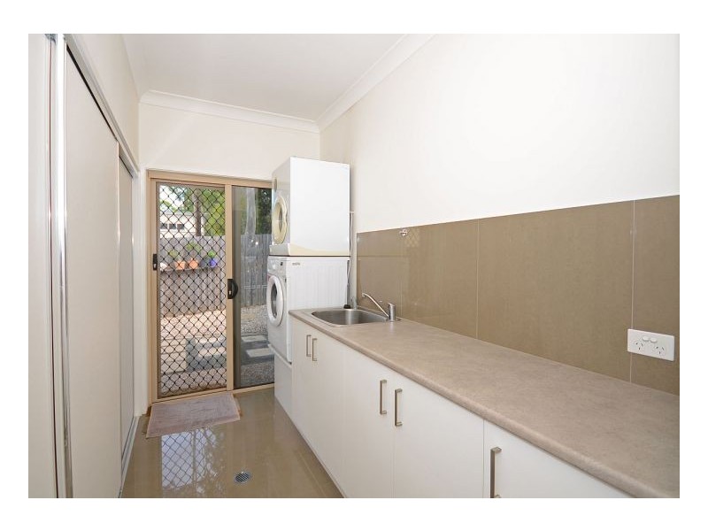 26 Parraweena Court, Point Vernon QLD 4655