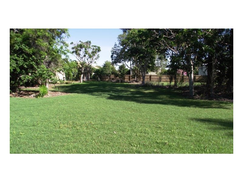 313 Torquay Tce, Torquay QLD 4655