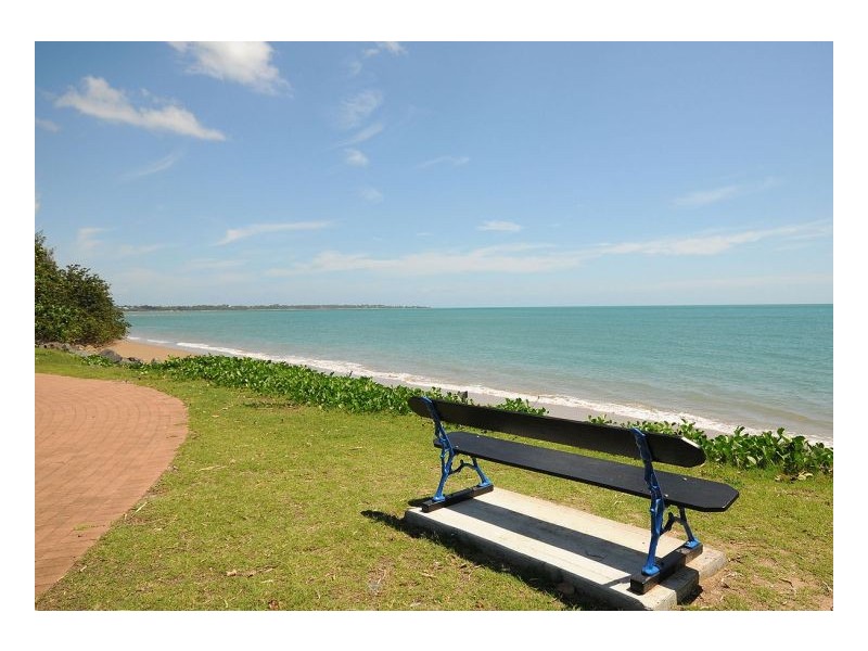 7 Seahaven Circuit, Pialba QLD 4655