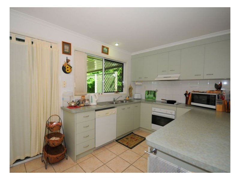 106 Denmans Camp Road, Torquay QLD 4655