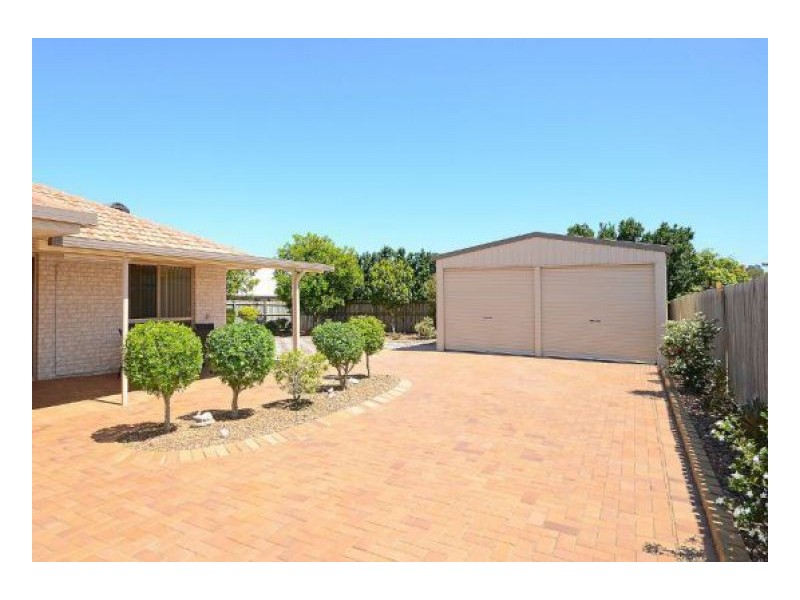 1 Pembridge Cct, Urraween QLD 4655