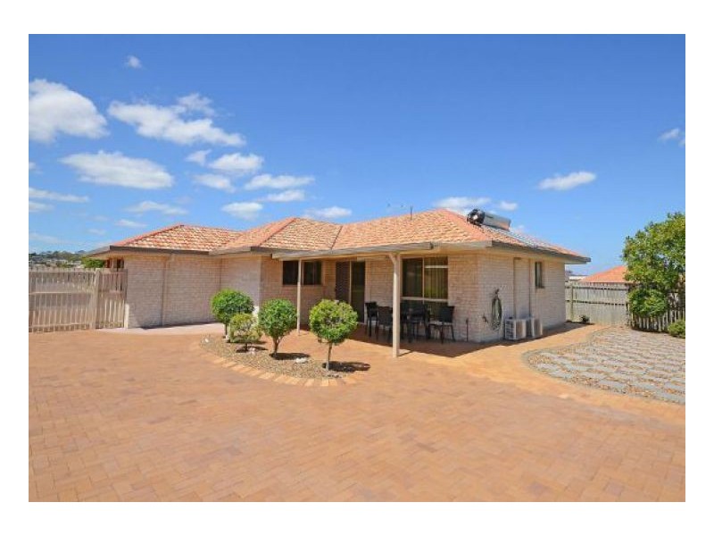 1 Pembridge Cct, Urraween QLD 4655