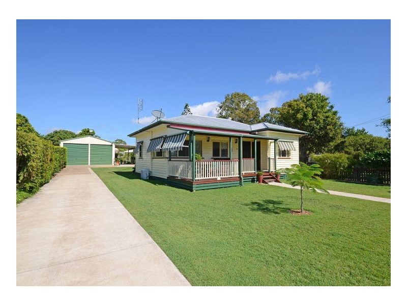 29 Kent Street, Urangan QLD 4655