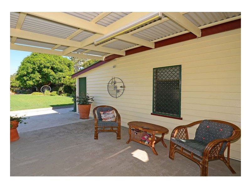 29 Kent Street, Urangan QLD 4655