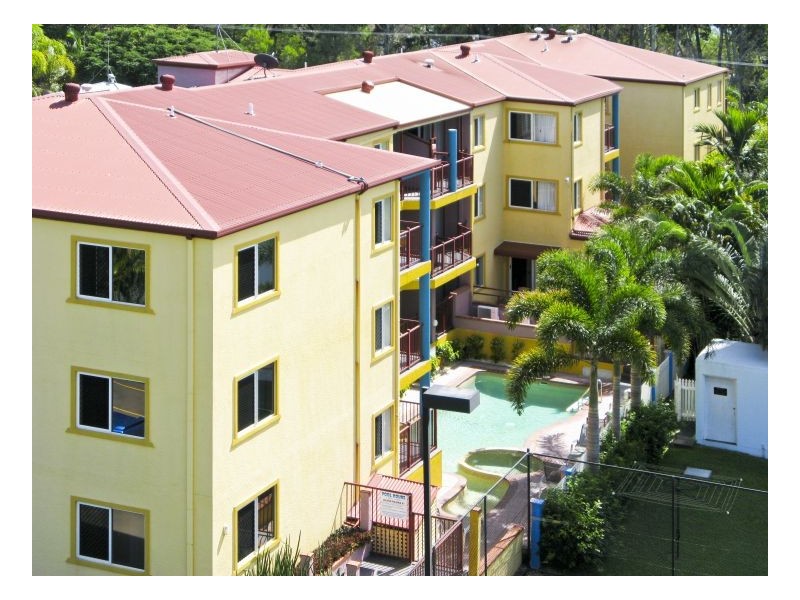 396 The Esplanade, Torquay QLD 4655