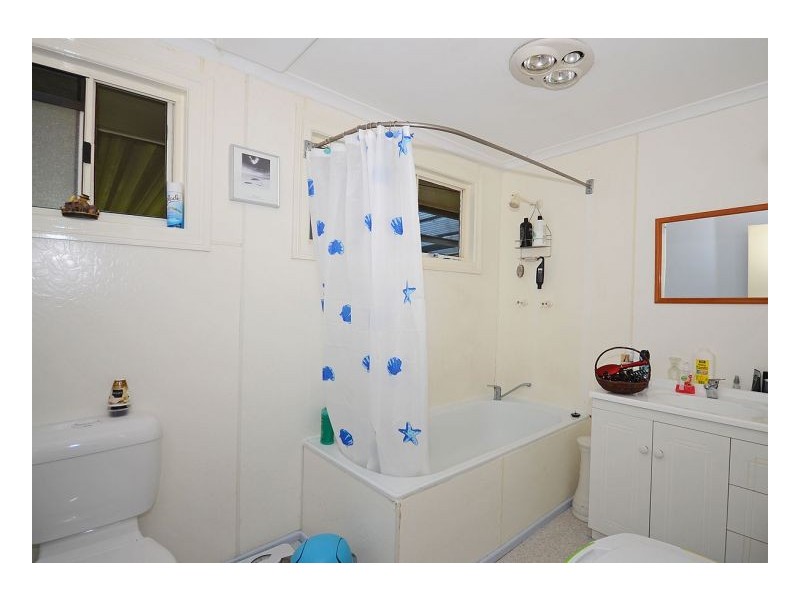 119 Drouin Cr, Burrum River QLD 4659