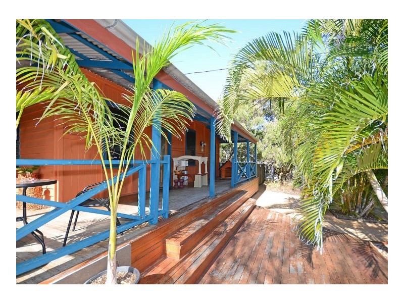 20 Hansen Street, Urangan QLD 4655