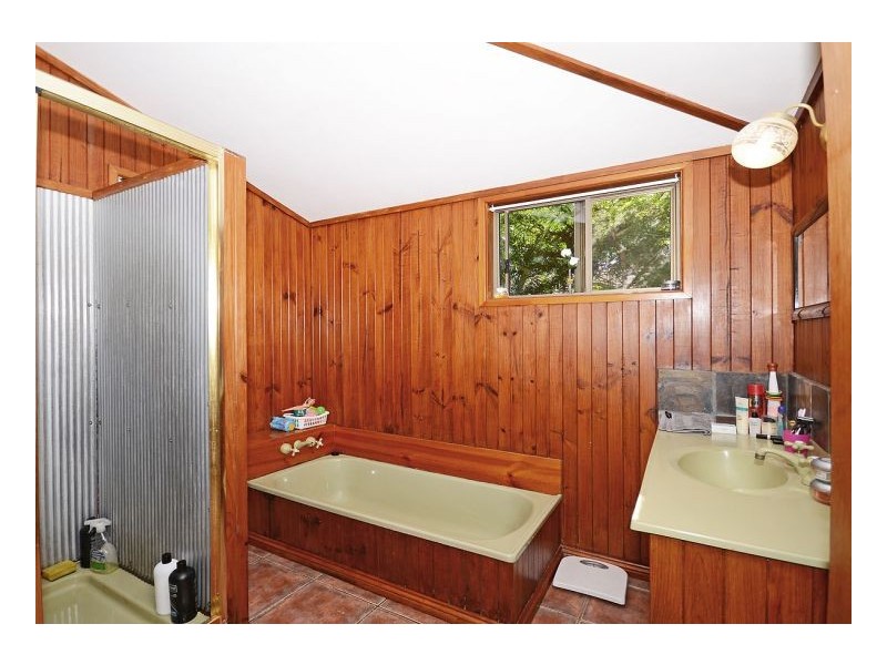 20 Hansen Street, Urangan QLD 4655