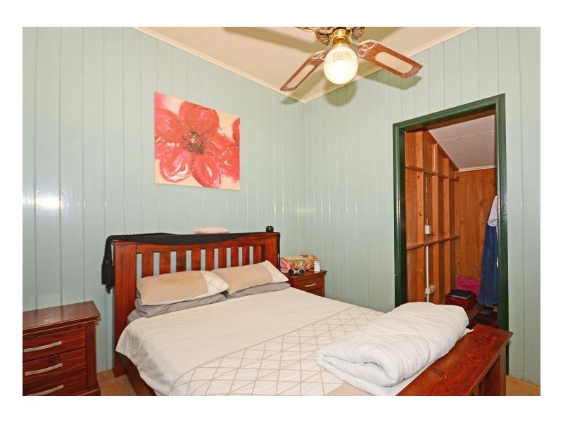 20 Hansen Street, Urangan QLD 4655