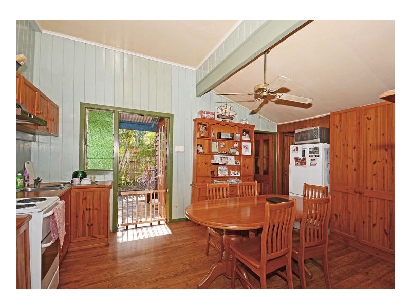 20 Hansen Street, Urangan QLD 4655