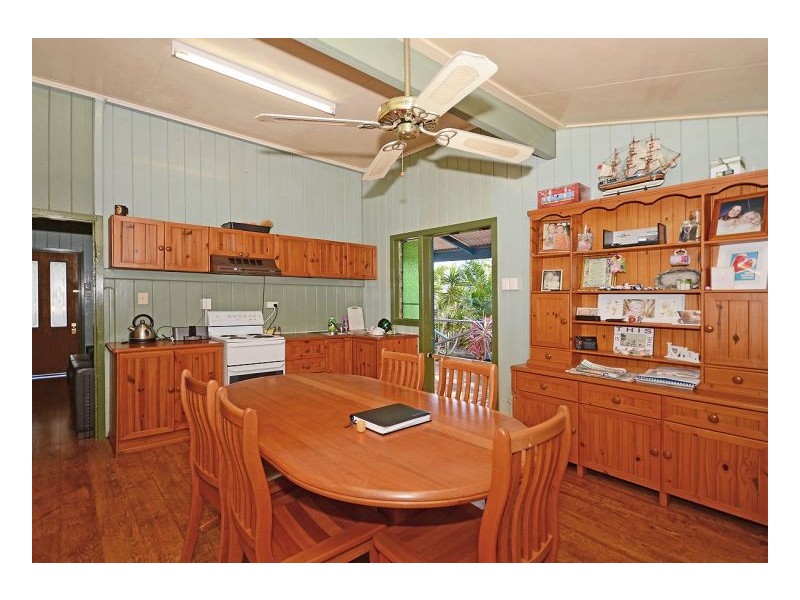 20 Hansen Street, Urangan QLD 4655