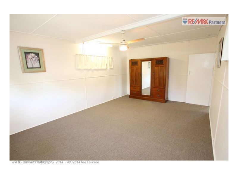 19 Ocean Street, Torquay QLD 4655