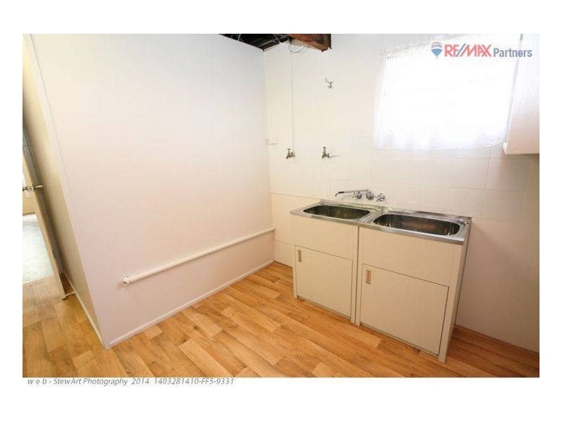 19 Ocean Street, Torquay QLD 4655