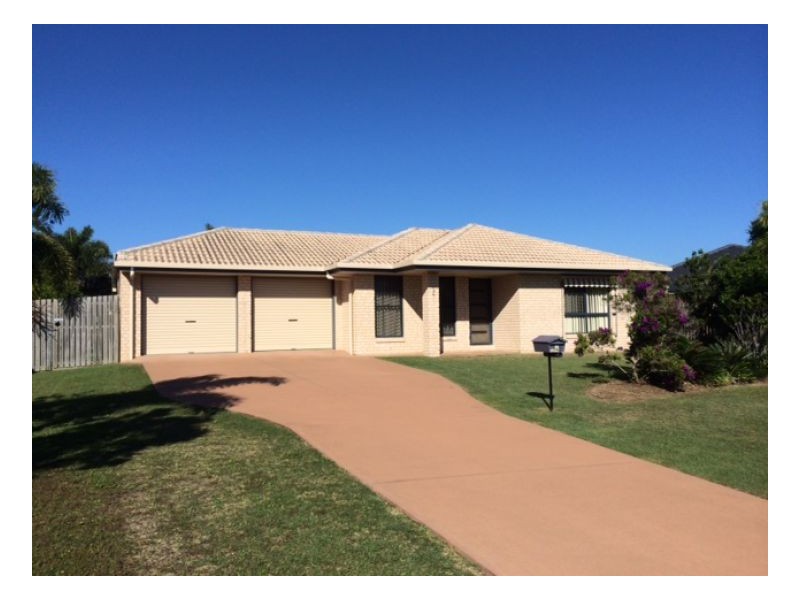 4 Pembridge Circuit, Urraween QLD 4655