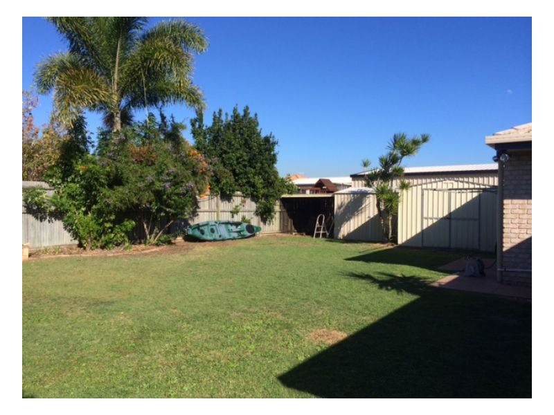 4 Pembridge Circuit, Urraween QLD 4655