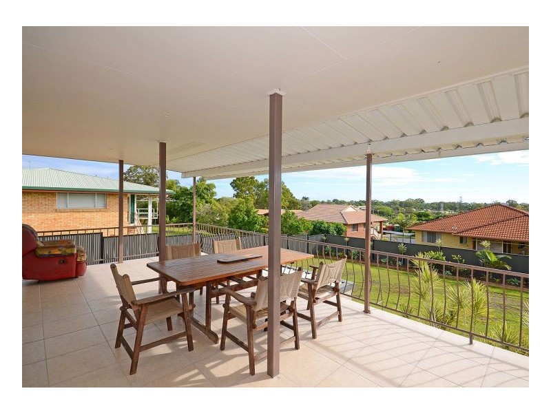 30 Moonbi Street, Scarness QLD 4655