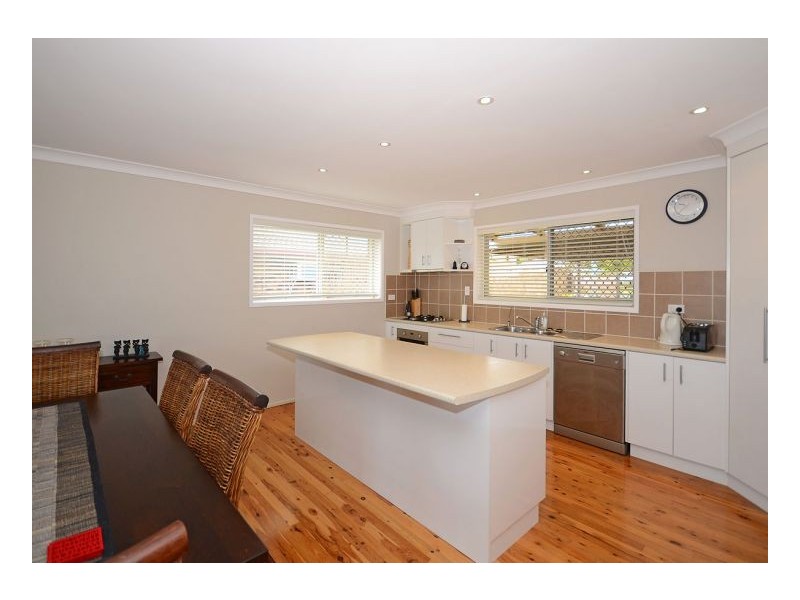 30 Moonbi Street, Scarness QLD 4655