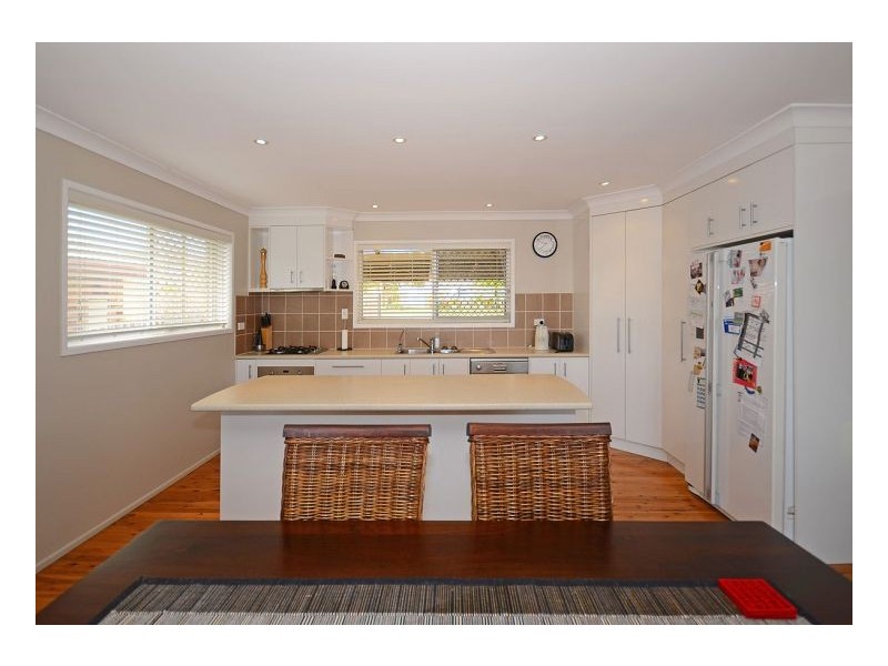 30 Moonbi Street, Scarness QLD 4655