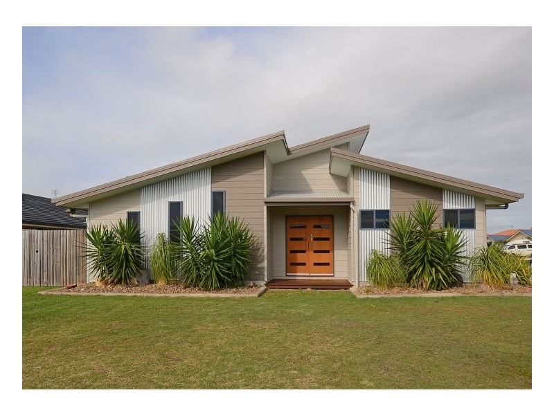 26 Yarrilee Circuit, Dundowran QLD 4655