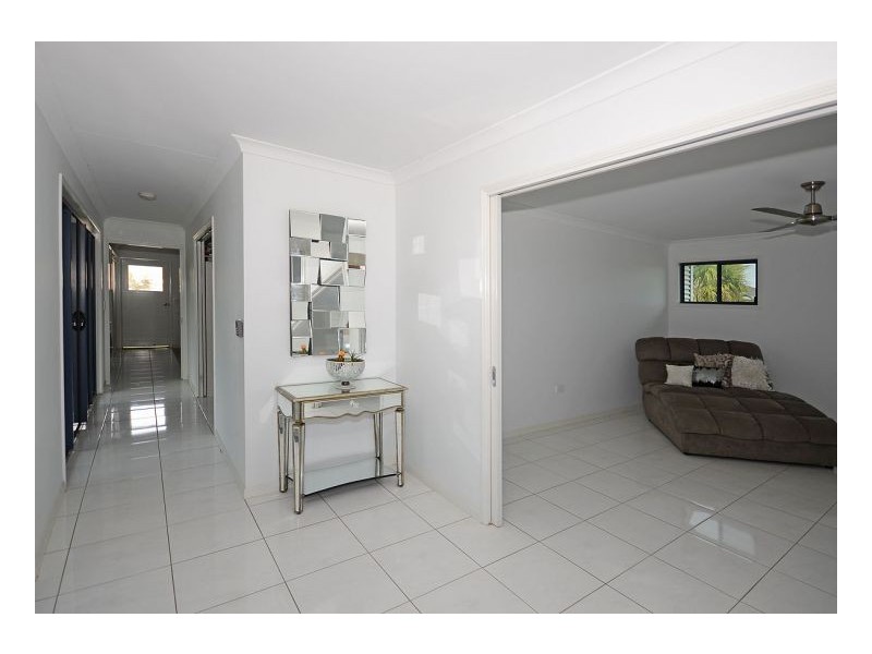 26 Yarrilee Circuit, Dundowran QLD 4655