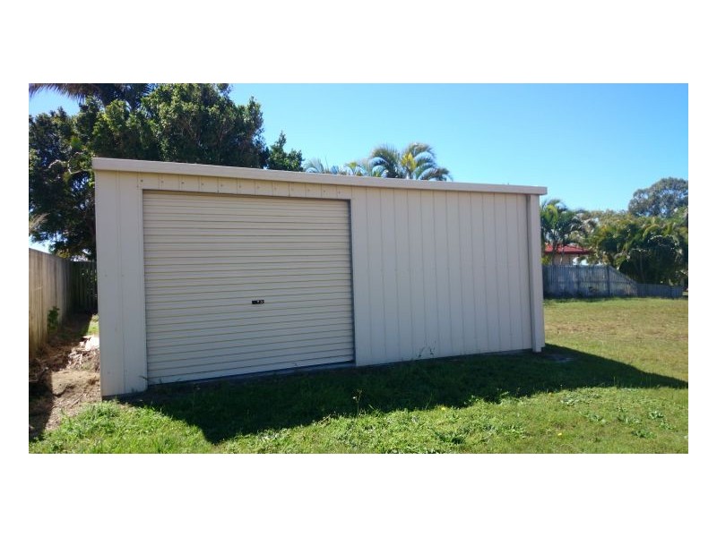14 Satinay Street, Urangan QLD 4655