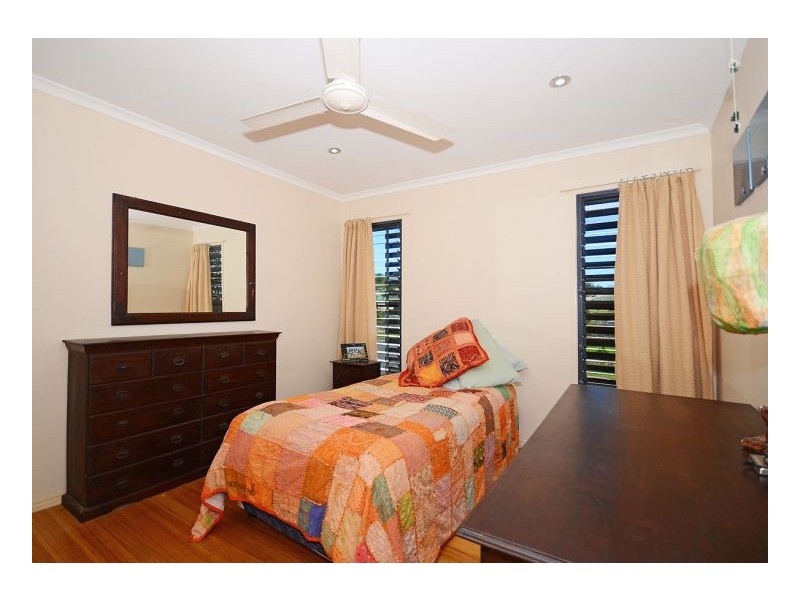 26 Julie Anne St, Urraween QLD 4655