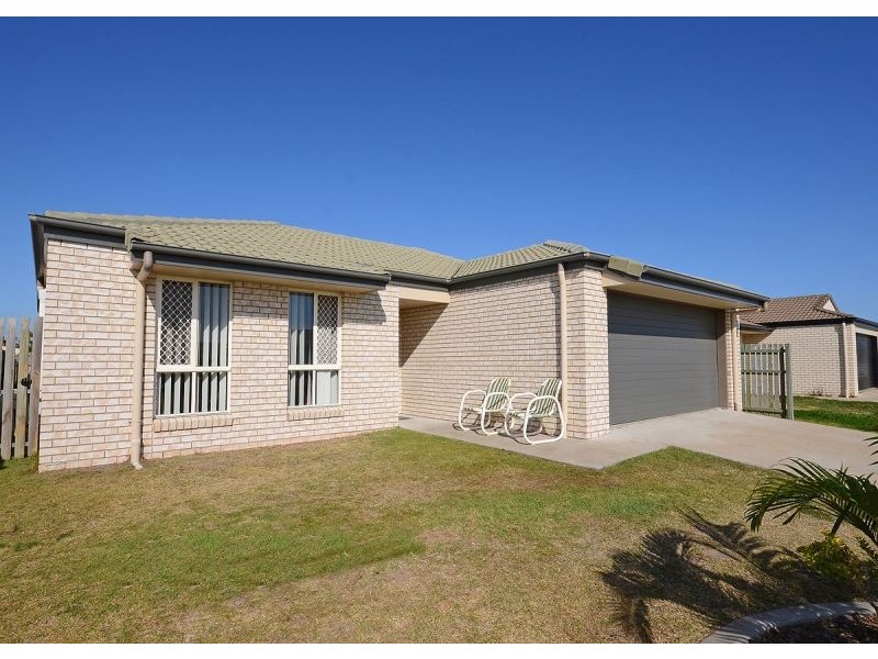 84 Endeavour Way, Eli Waters QLD 4655