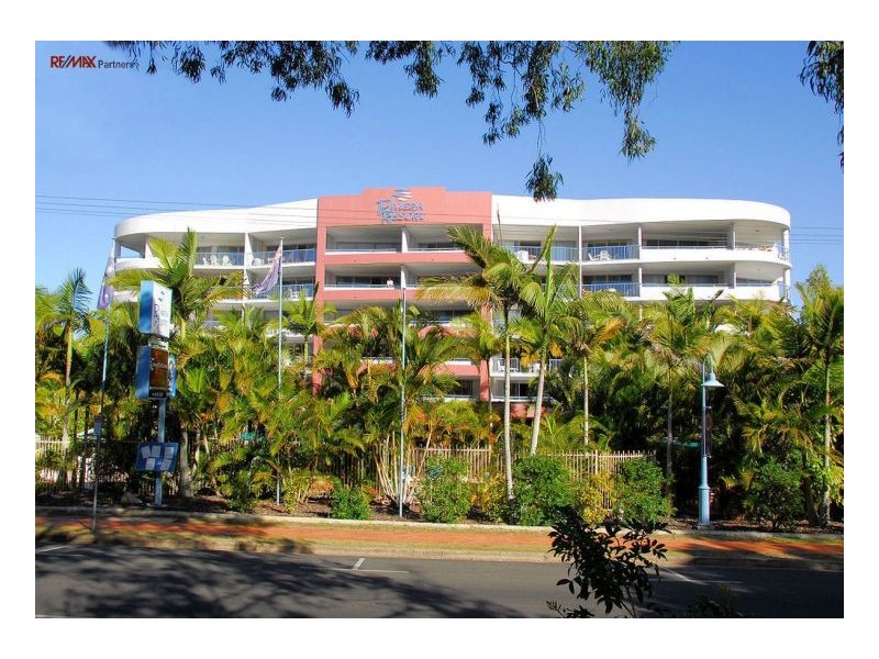 3/386 Esplanade, Torquay QLD 4655