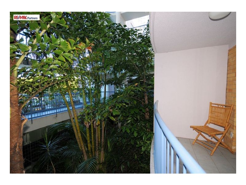 3/386 Esplanade, Torquay QLD 4655