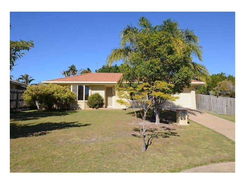 6 Trevnielsen Court, Torquay QLD 4655